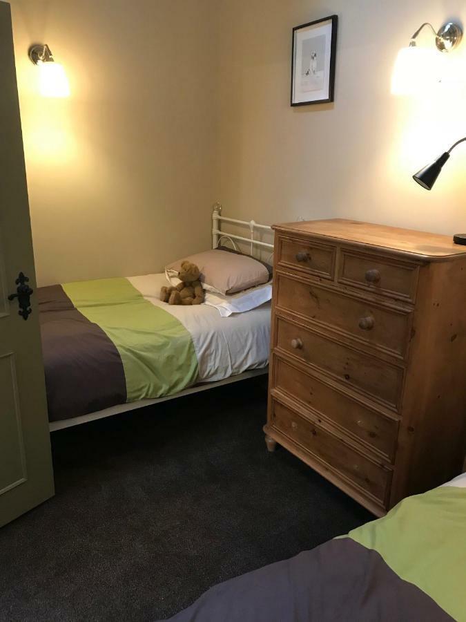Tracey'S Farmhouse Cottage ベルファスト エクステリア 写真